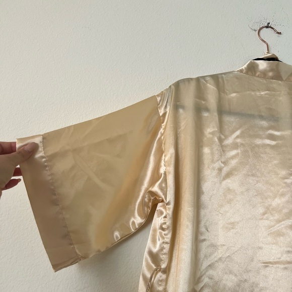 Satin Champagne Robe - Picture 4 of 6